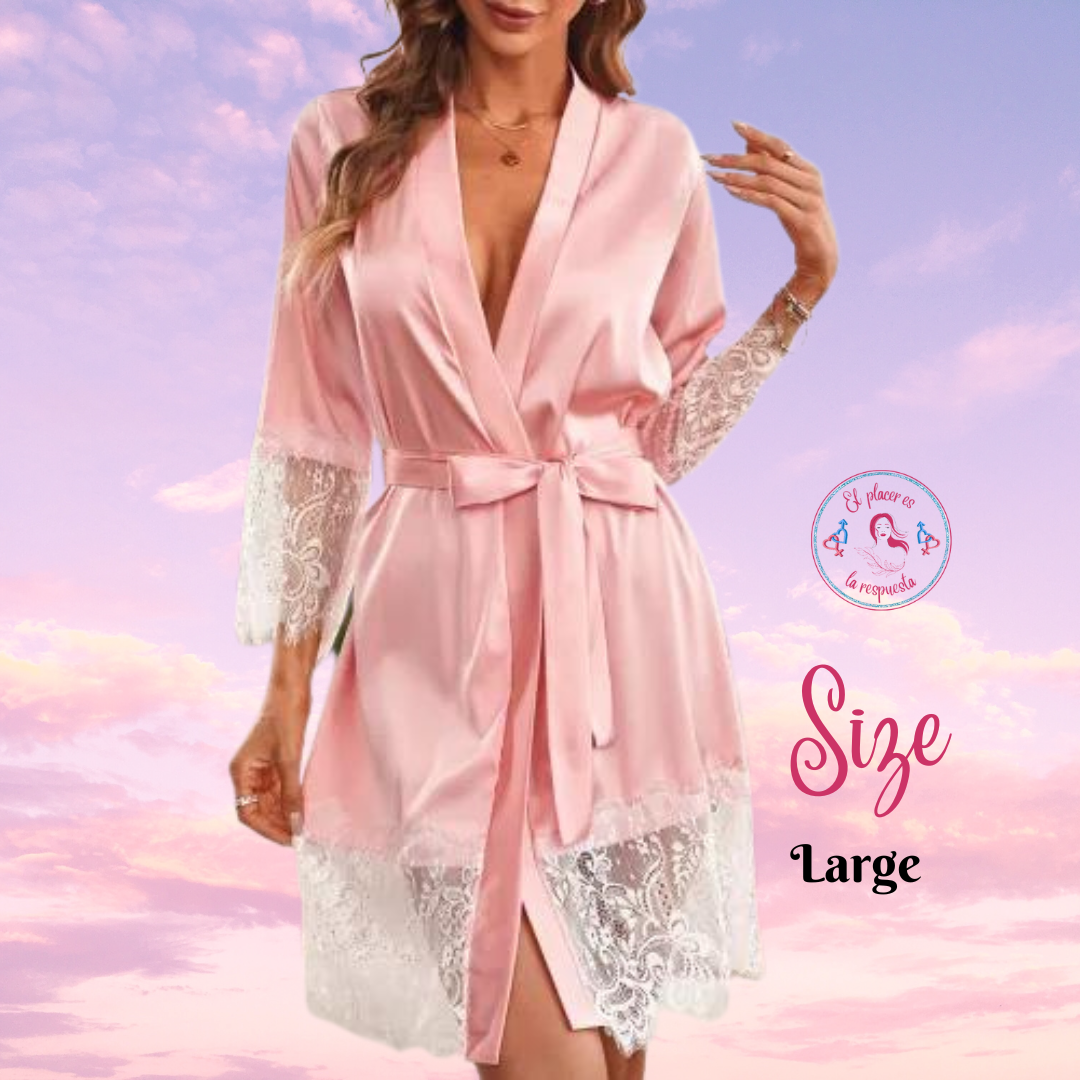 Bata de saten rosa El placer es la respuesta